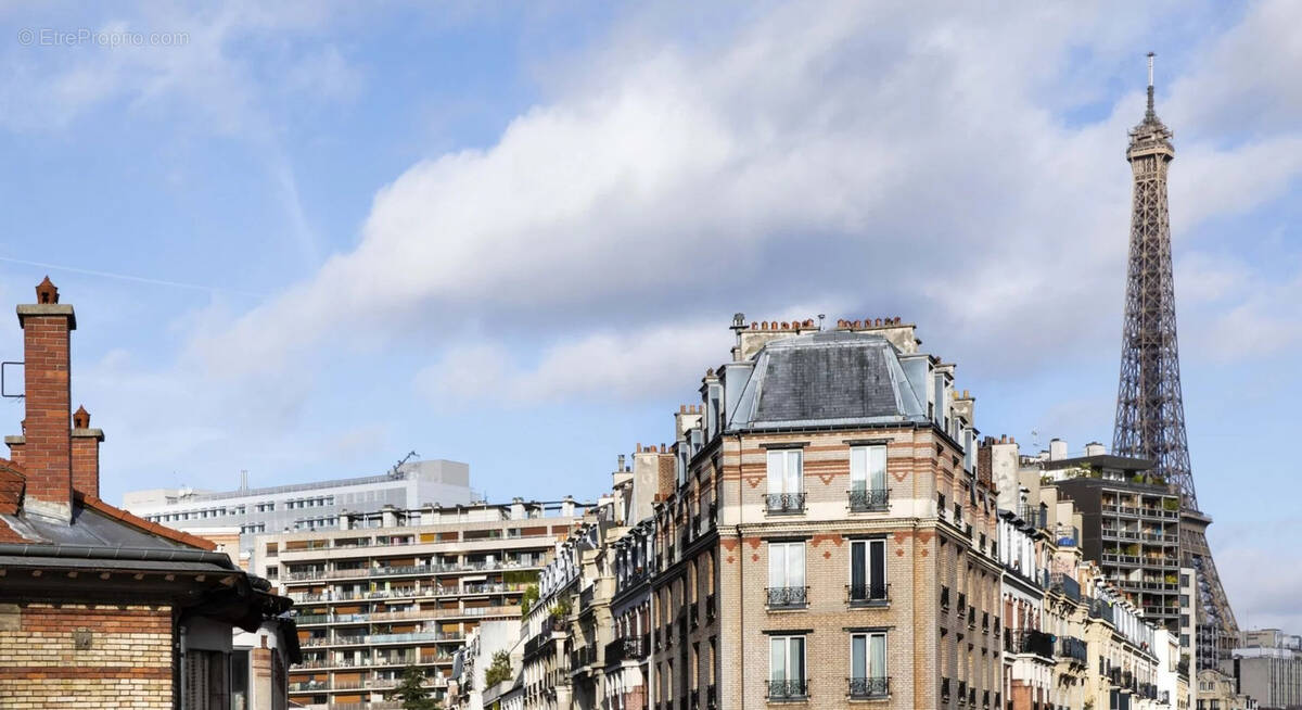 Appartement à PARIS-15E