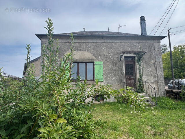Maison à LORMES
