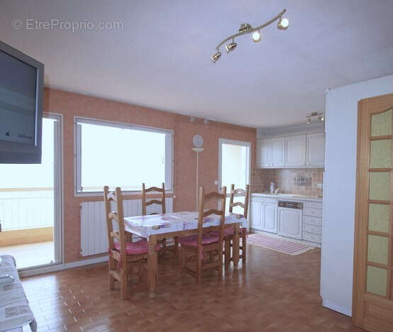 Appartement à CAP-D'AIL