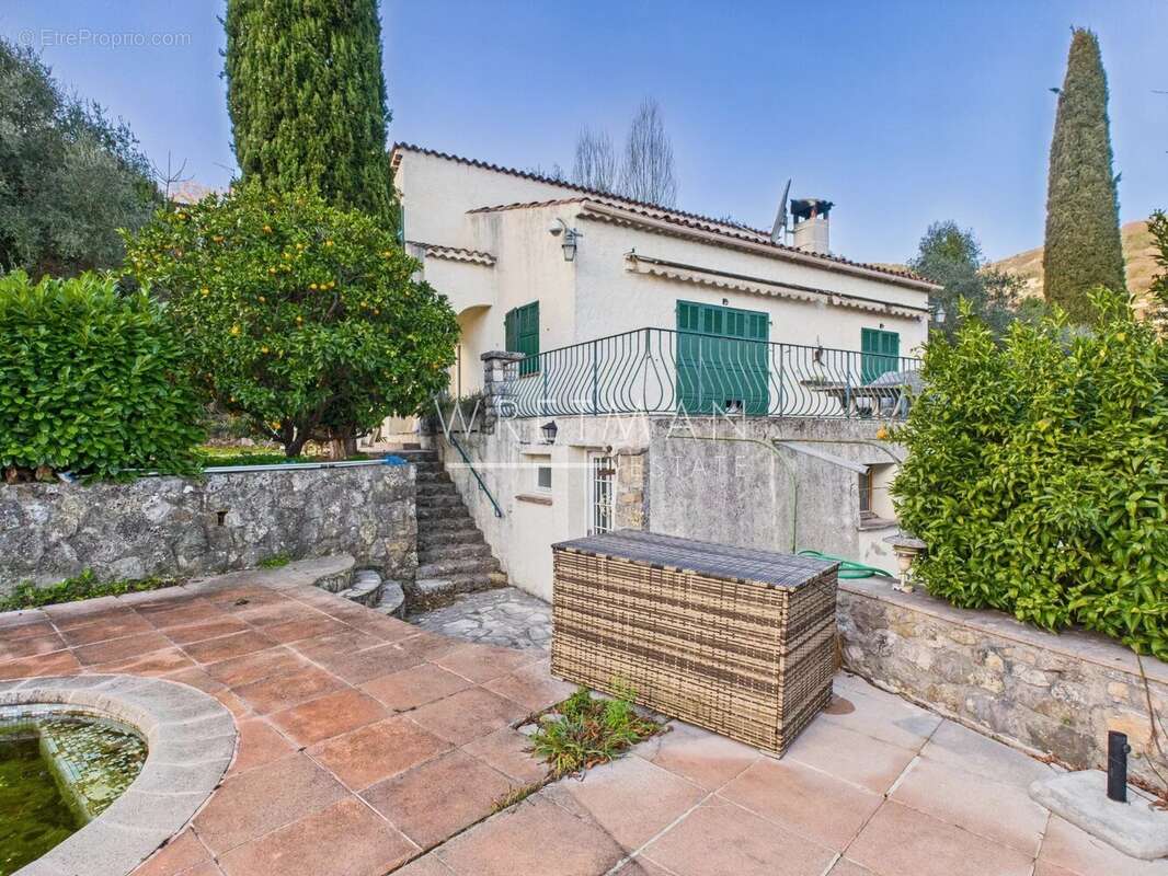 Maison à LE BAR-SUR-LOUP