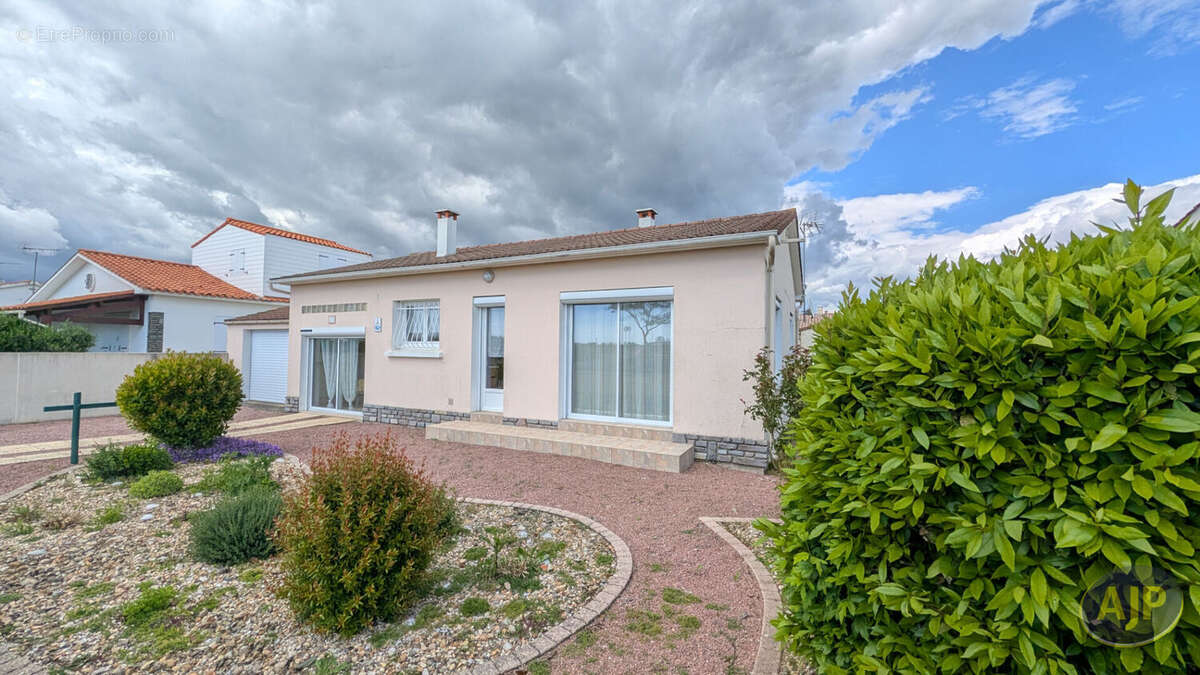 Maison à L'AIGUILLON-SUR-MER