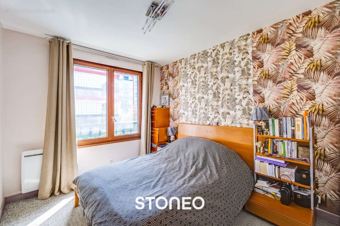 Appartement à ISSY-LES-MOULINEAUX