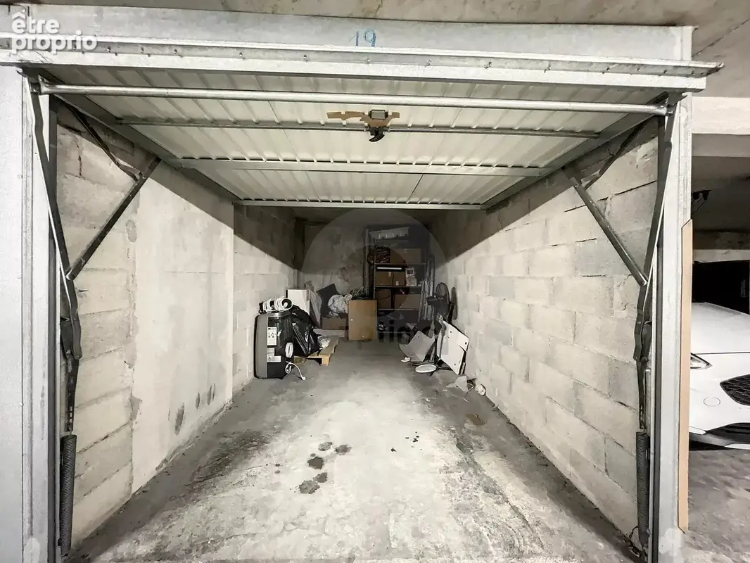 Investissement centre roquebrune - studio garage - photo 10