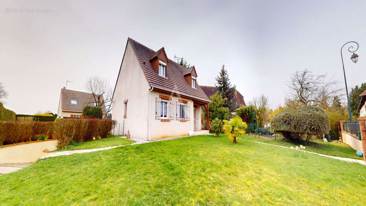 Maison à GUICHAINVILLE