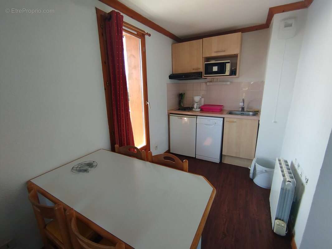 Appartement à BESSE-ET-SAINT-ANASTAISE