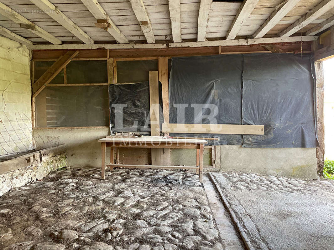 Ensemble à vendre avec une piscine au calme, réf B14992 - photo 12
