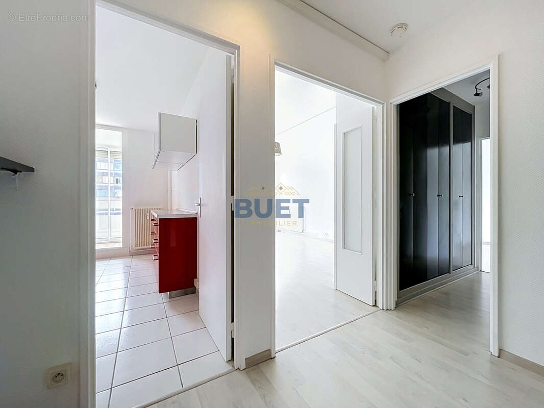 Appartement à CHENOVE