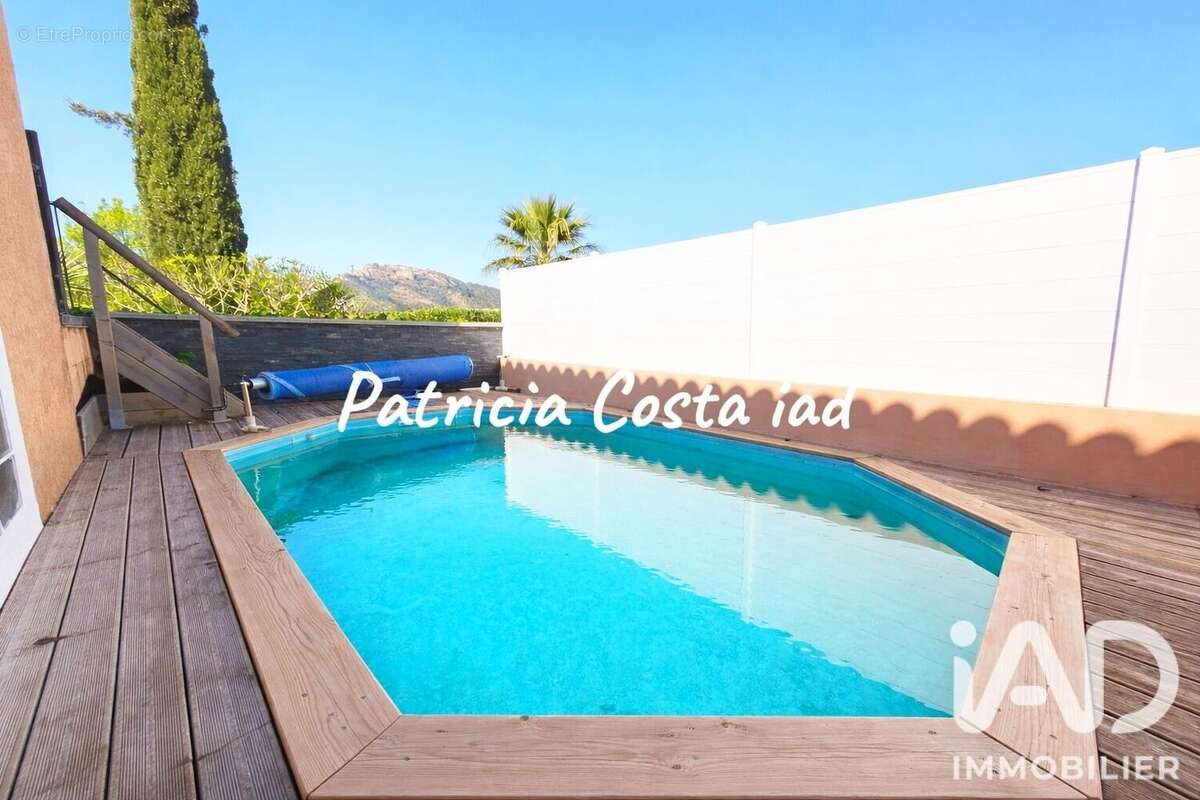 Maison 126 m² à Roquebrune-Sur-Argens  - photo 2