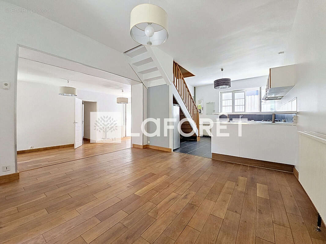 Maison Seine Port 6 pièces 95 m2 - photo 2