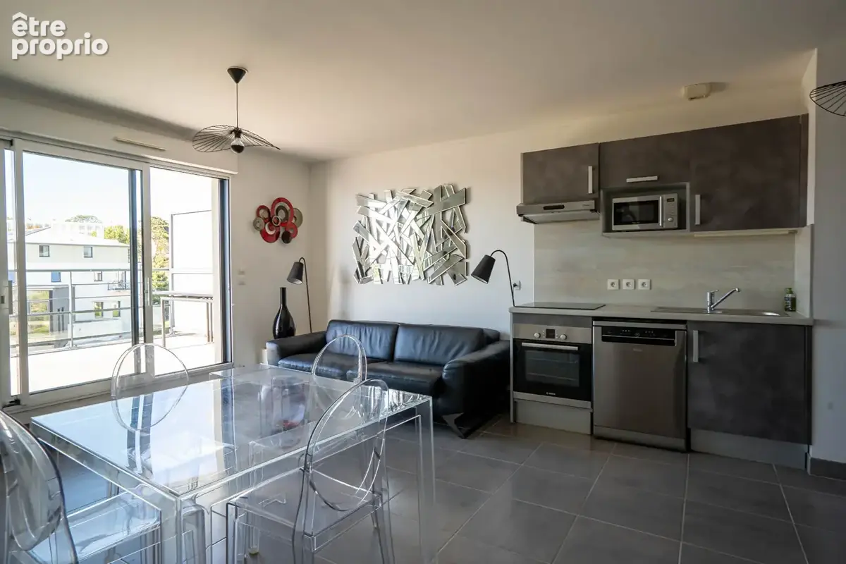 À vendre à Concarneau T3, superbe vue mer Dernier étage, Grande terrasse, Piscine. 2 places de parking - photo 5