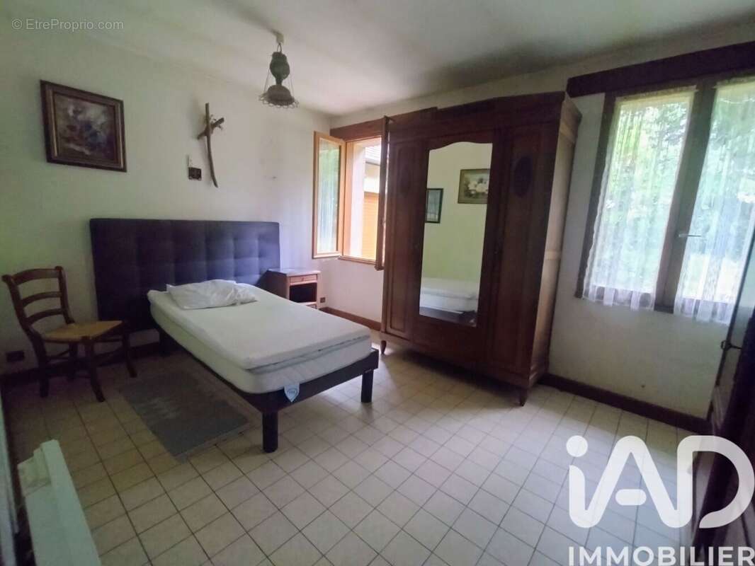 Maison 101 m² à Saint-Marceau  - photo 8