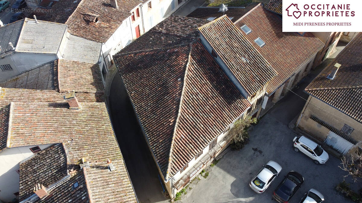 Maison à L'ISLE-EN-DODON