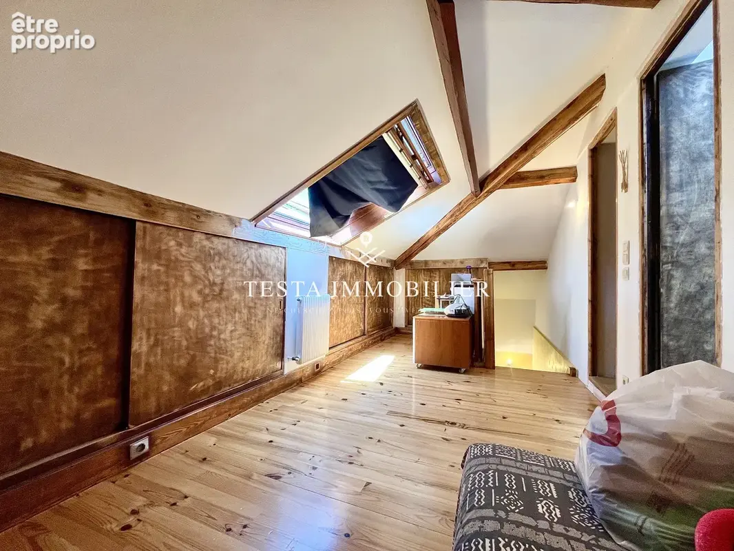Menton Terres Chaudes - Dernier étage d'une maison de maître - Appartement duplex de 145 m2 (92 m2 loi carrez) - photo 21