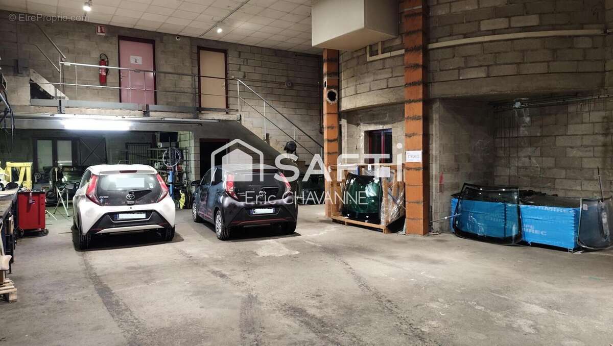 Photo 4 - Commerce à AUDINCOURT