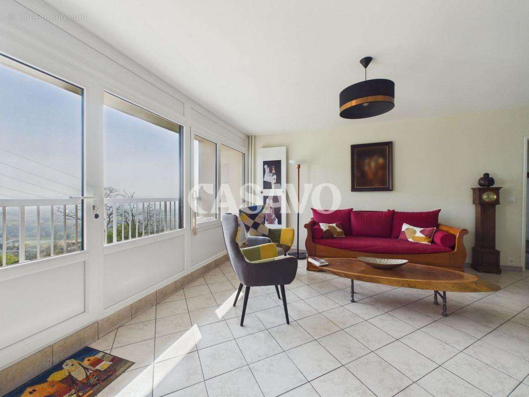 Appartement à CALUIRE-ET-CUIRE
