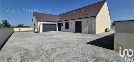 Photo 1 - Maison à COURTOIS-SUR-YONNE