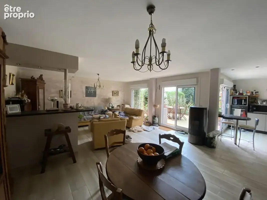 Maison 96 m² à Val-De-Reuil  - photo 4