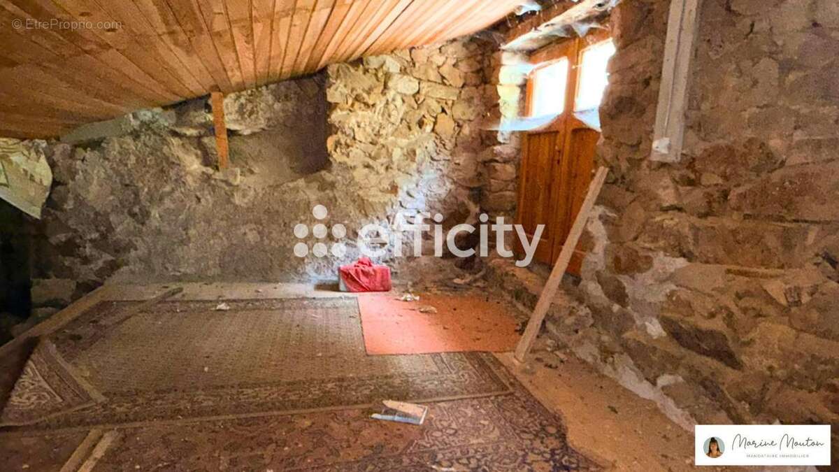 Maison 40 m² à Marcols-Les-Eaux  - photo 6