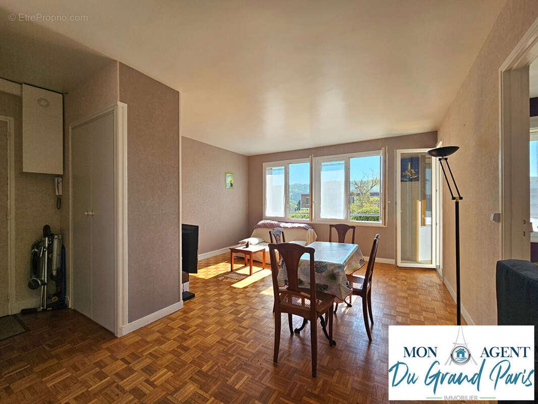 Appartement Bievres 3 Pieces balcon cave parking proche Velizy Clamart Plateau de Saclay Grand Paris Sud - photo 2