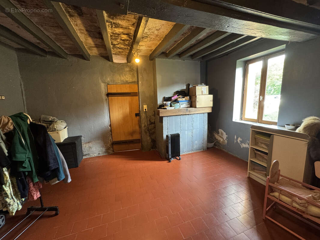Maison à COUDROY
