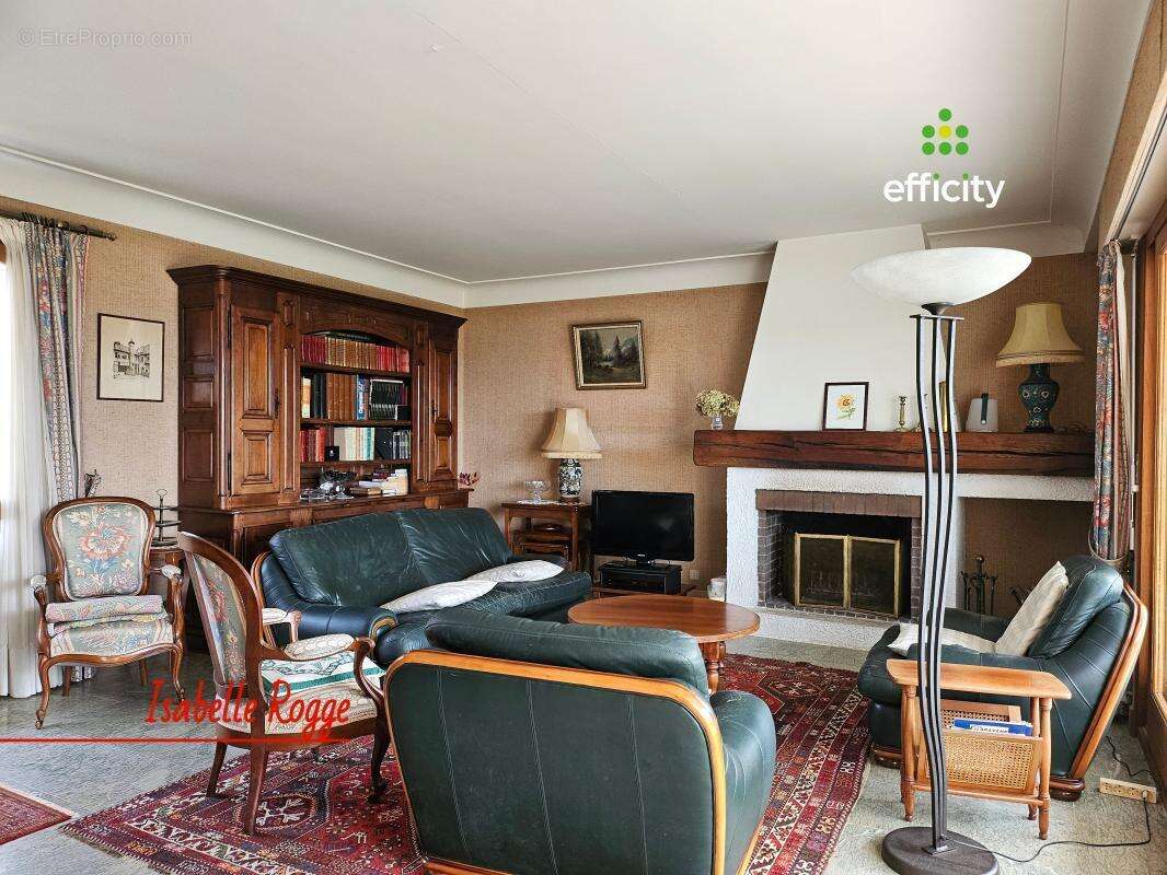 Maison à SAINT-MARTIN-DE-SEIGNANX