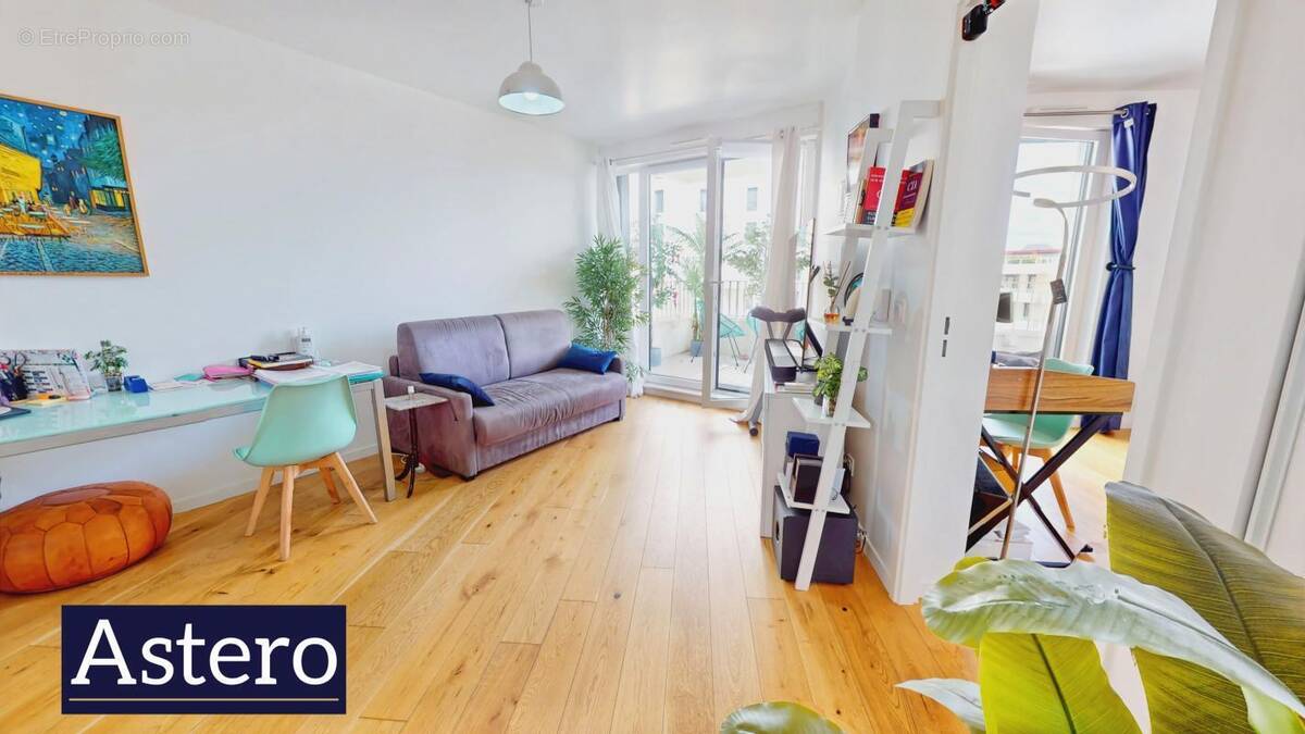 Appartement à CLICHY