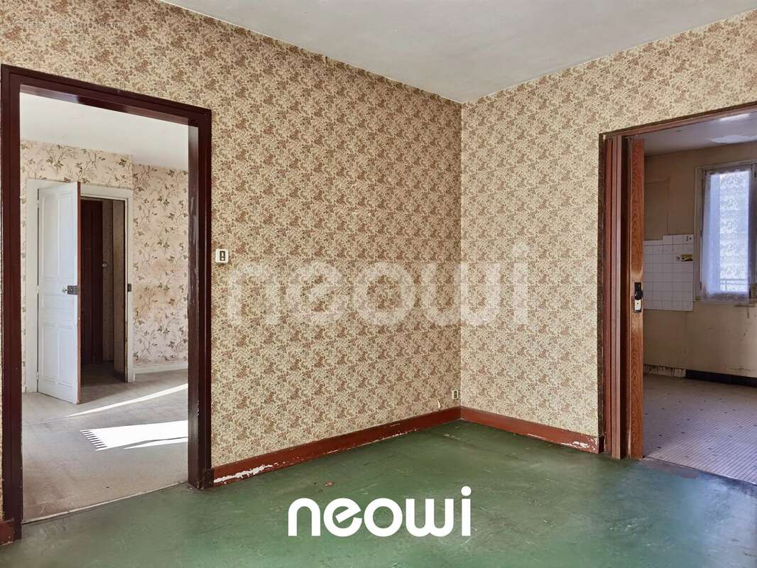 Maison à ARPAJON-SUR-CERE