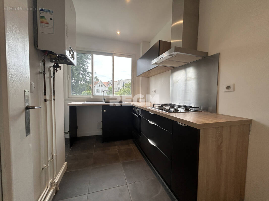 Appartement à BILLERE
