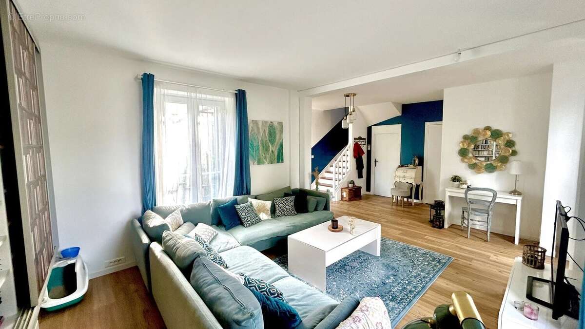 Maison à MANTES-LA-JOLIE