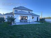 Photo 1 - Maison à CHATEAU-GONTIER