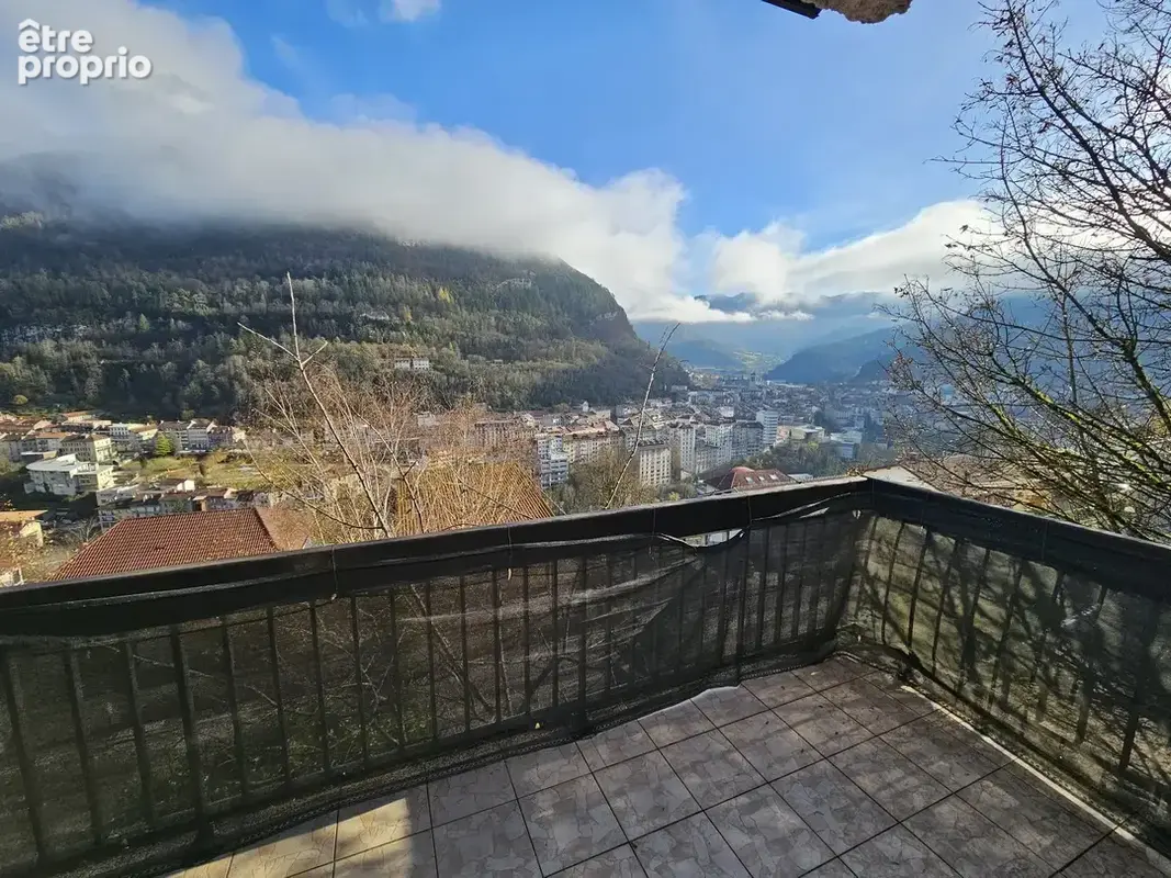 Maison F4 avec vue dominante sur Saint-Claude - photo 4