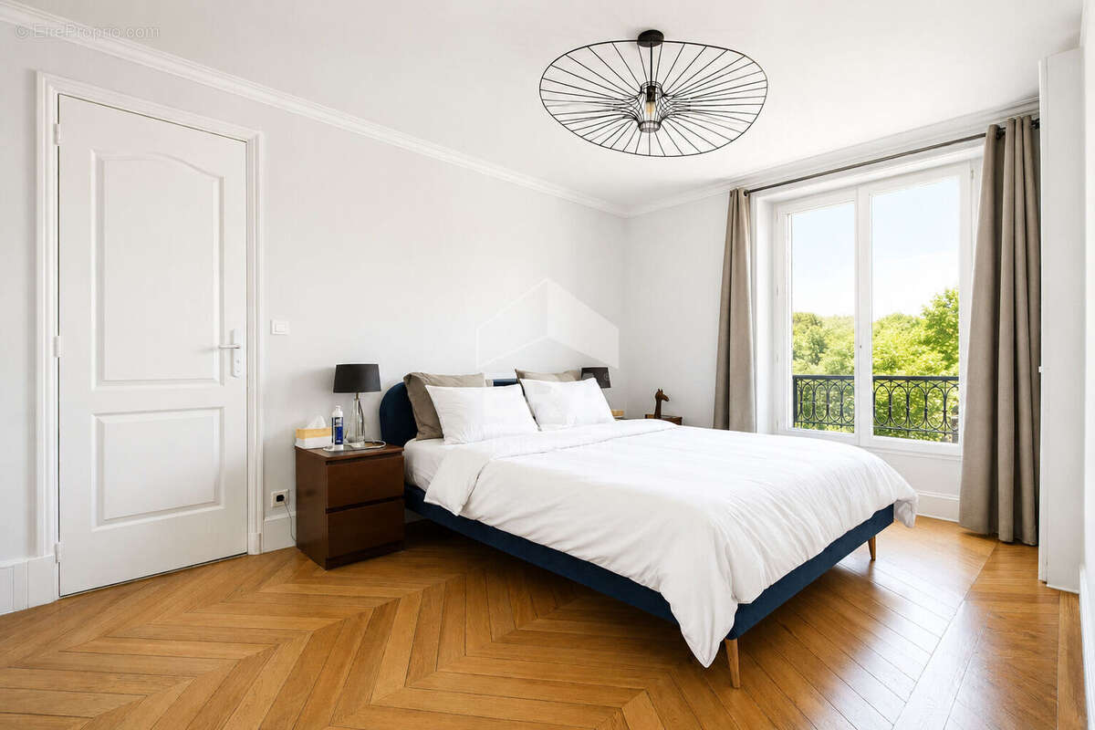 Appartement à ISSY-LES-MOULINEAUX