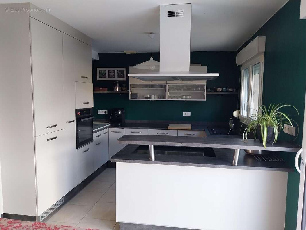 Maison à NOMENY