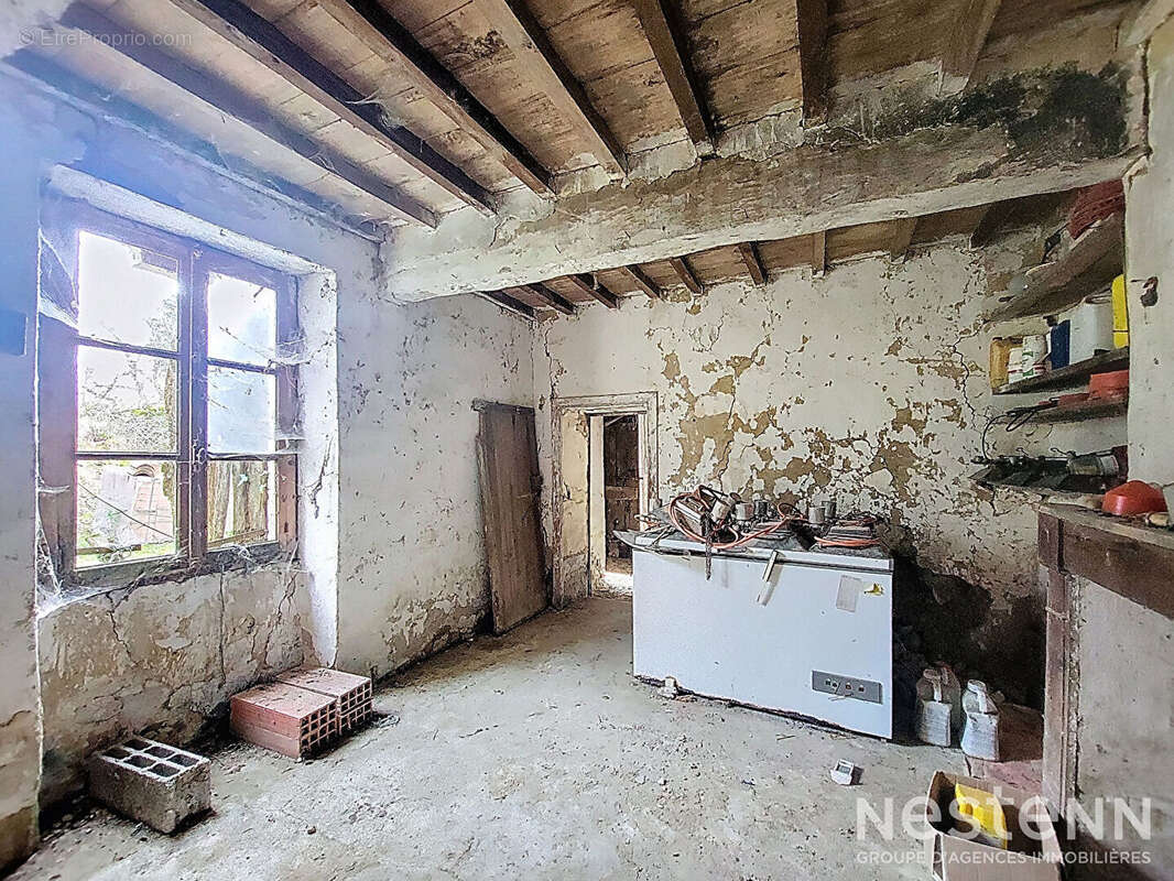 Maison à CASTELNAU-SUR-L'AUVIGNON