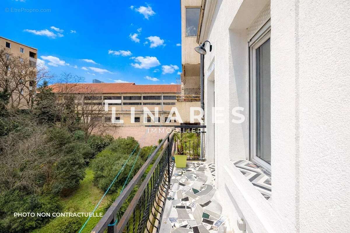 Appartement à MARSEILLE-3E