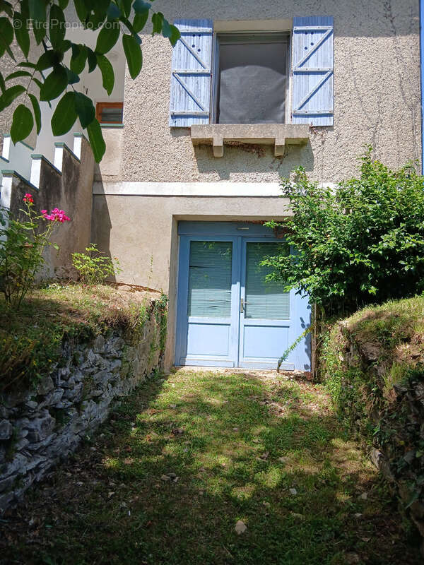 Maison à LA CROISILLE-SUR-BRIANCE
