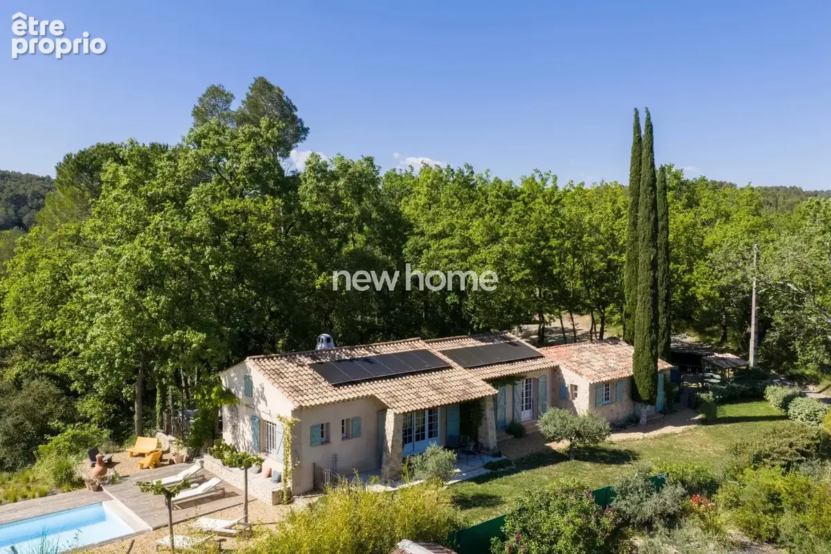 Villa joliment rénovée avec piscine dans un cadre verdoyant - photo 24