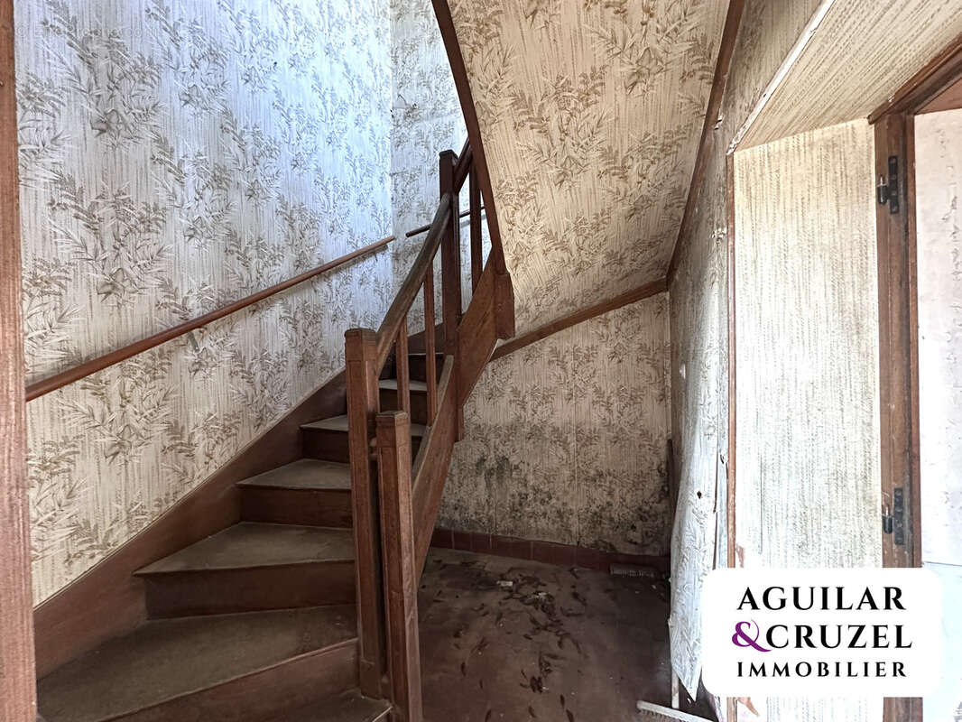 Maison à SAINT-GEORGES-SUR-MOULON