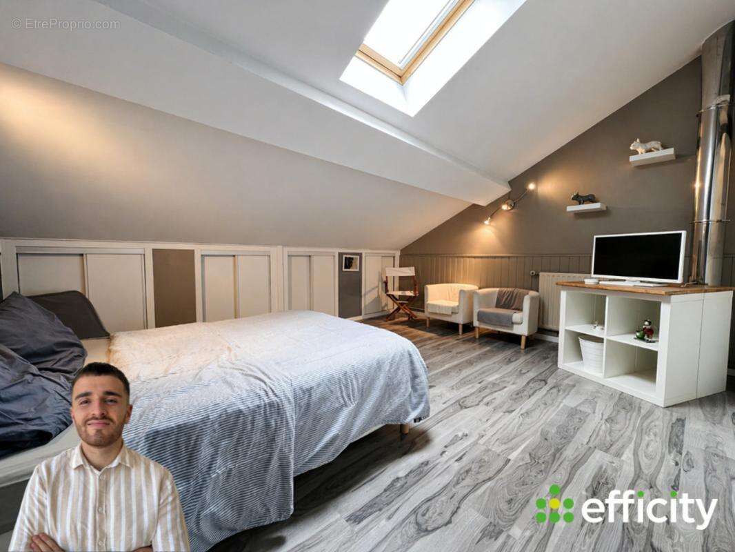 Appartement à FRAISSES