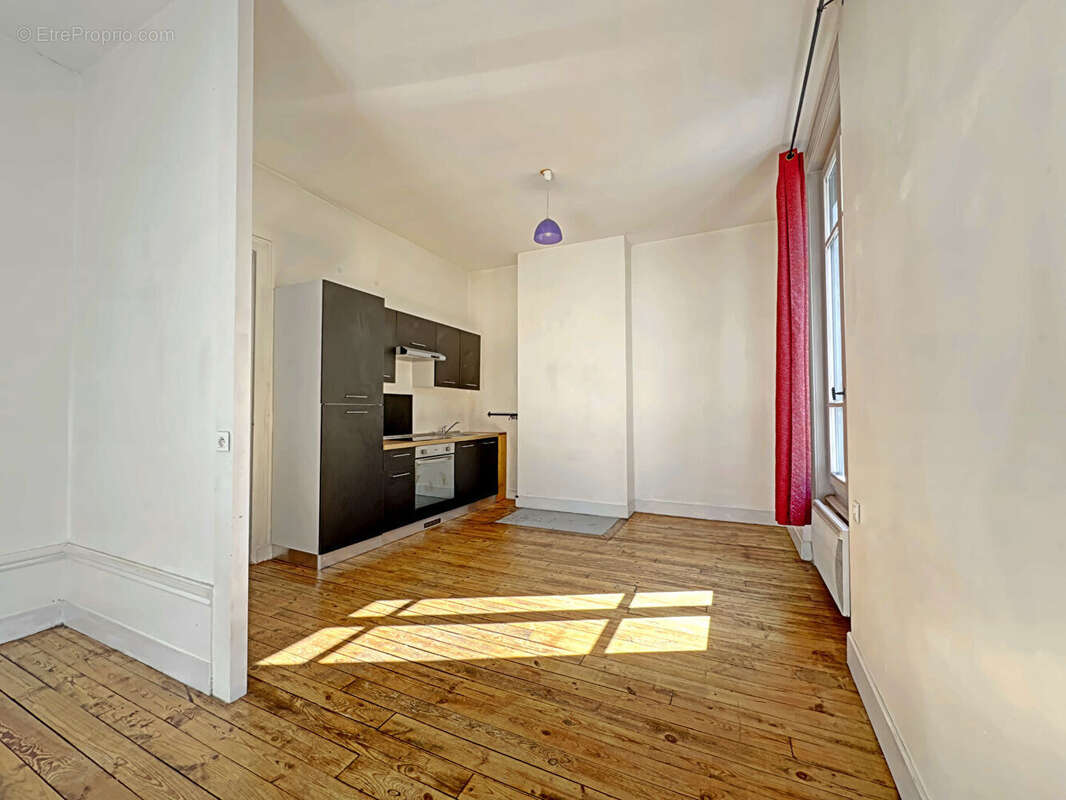 Appartement à SAINT-ETIENNE
