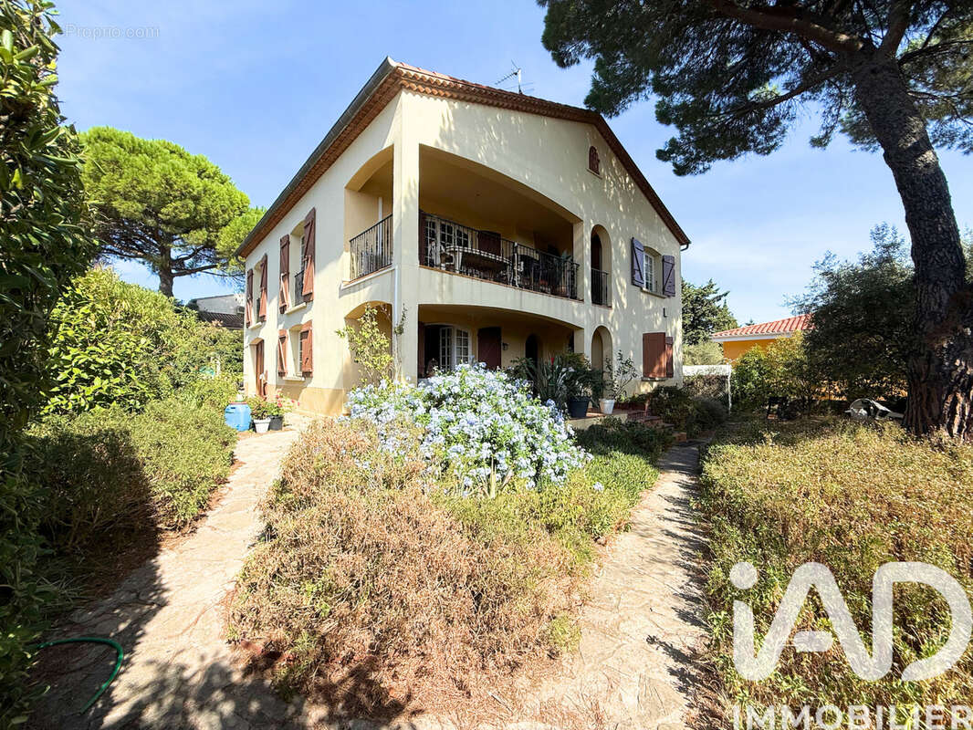 Photo 2 - Maison à SAINT-JEAN-DE-VEDAS