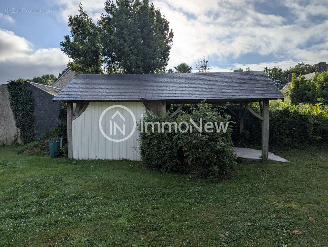 Propriéte de 202 M2 sur un terrain constructible de 1565 m2 - photo 15