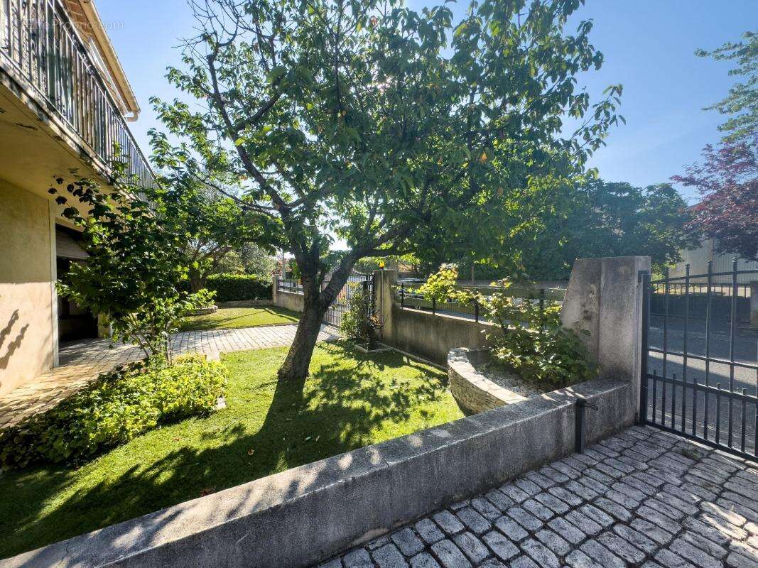 Maison à BOUJAN-SUR-LIBRON