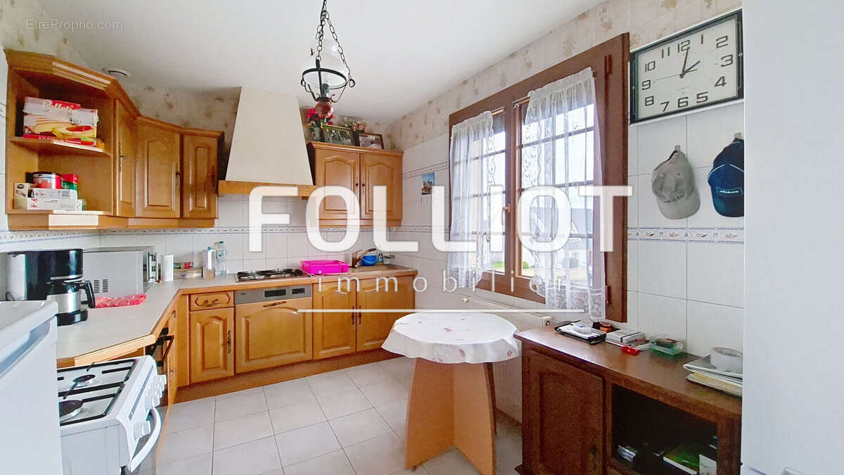 Maison à LA HAYE-PESNEL