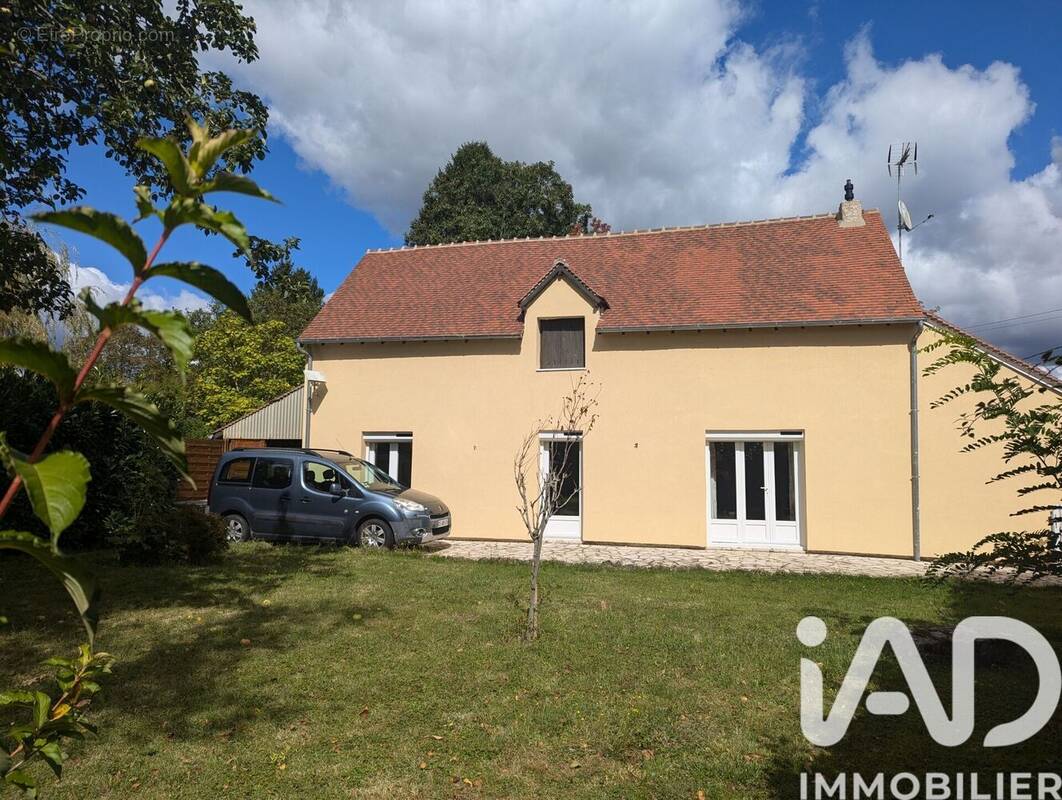 Photo 1 - Maison à FAVERELLES