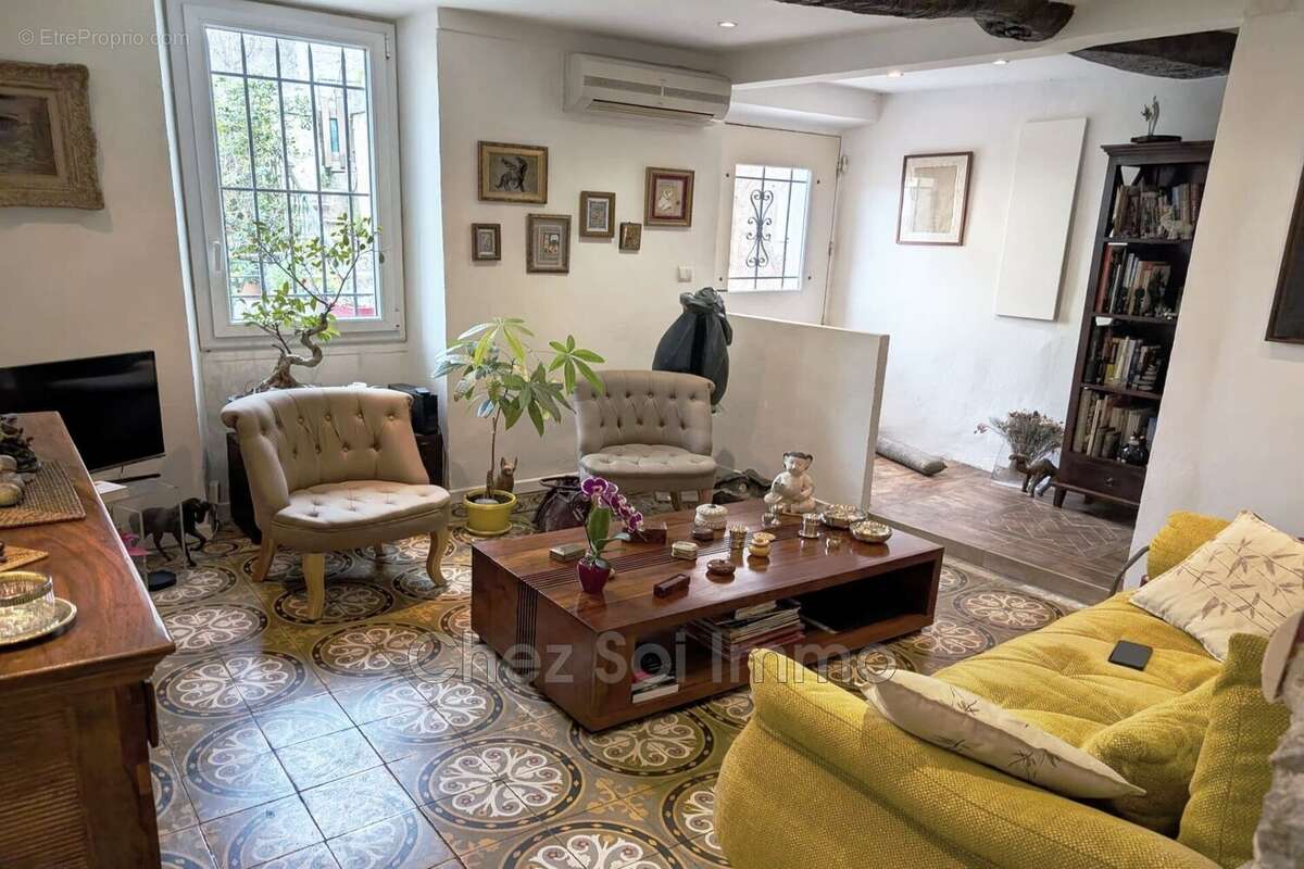 Appartement à VILLENEUVE-LOUBET