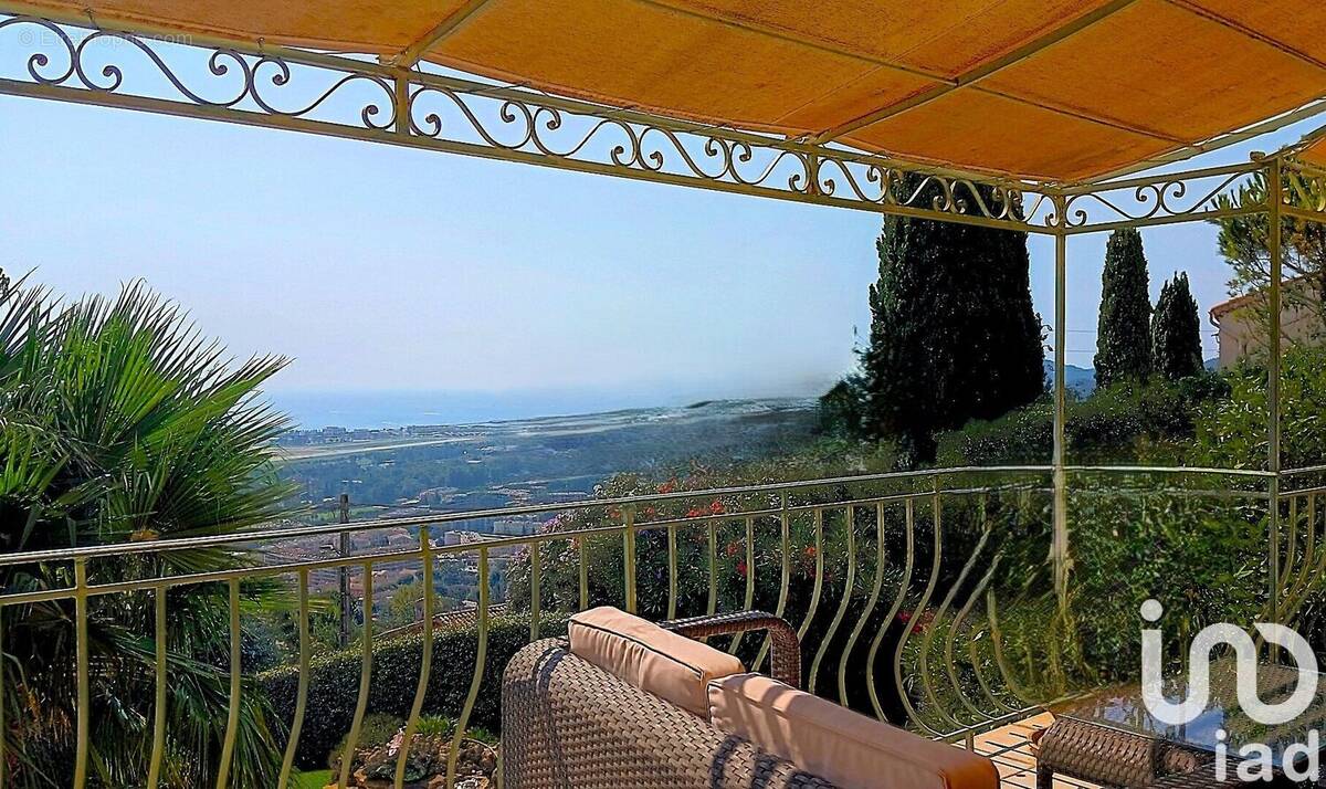 Photo 1 - Maison à MANDELIEU-LA-NAPOULE