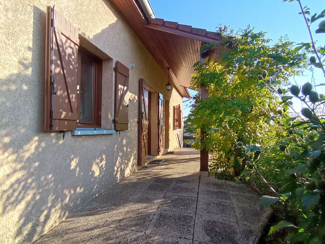 Villa indépendante au calme de 113 m² + 60 m² d’annexes sur 585  - photo 14