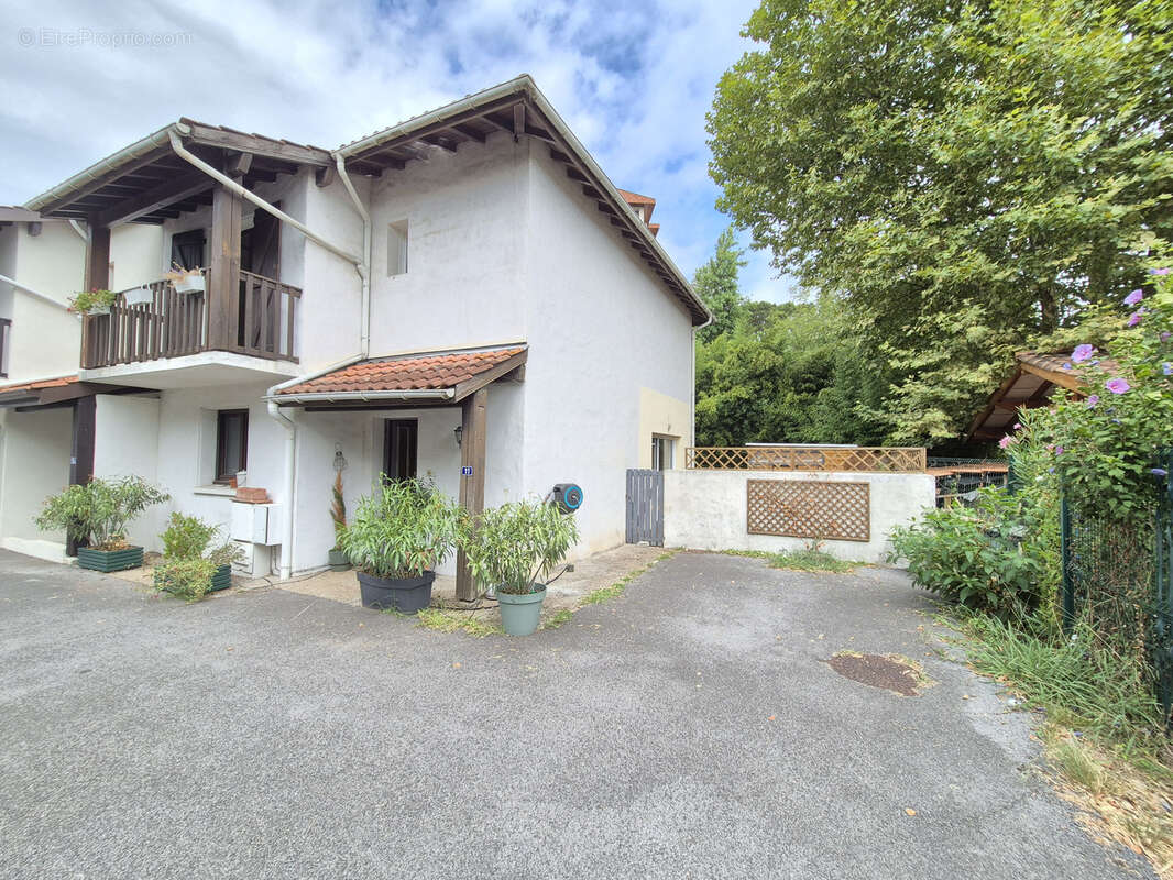 Maison T4 88m2 Place Quintaou - photo 8