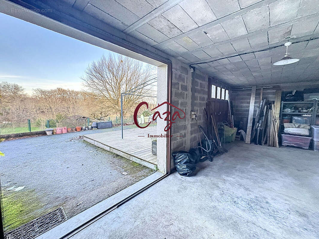 Maison à FARGUES-SAINT-HILAIRE